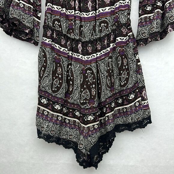 Forever 21 romper Size Small Floral Shorts Black Purple White Flowy Boho Sz M - Picture 6 of 12